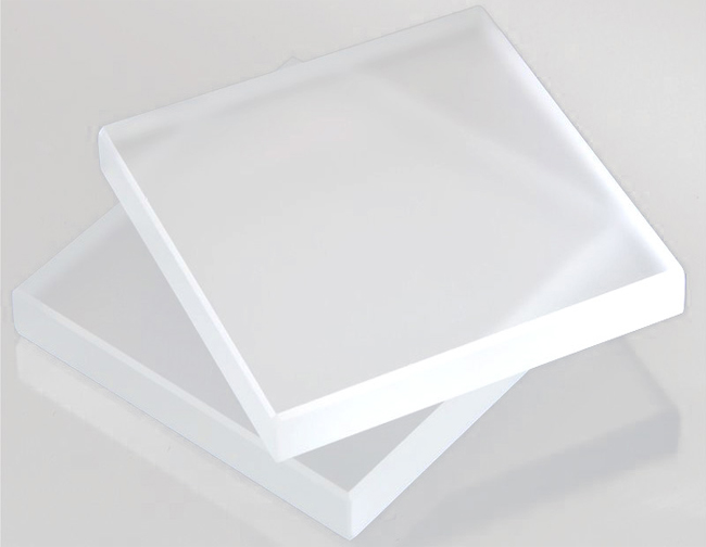 The difference between ultra clear glass and clear glass